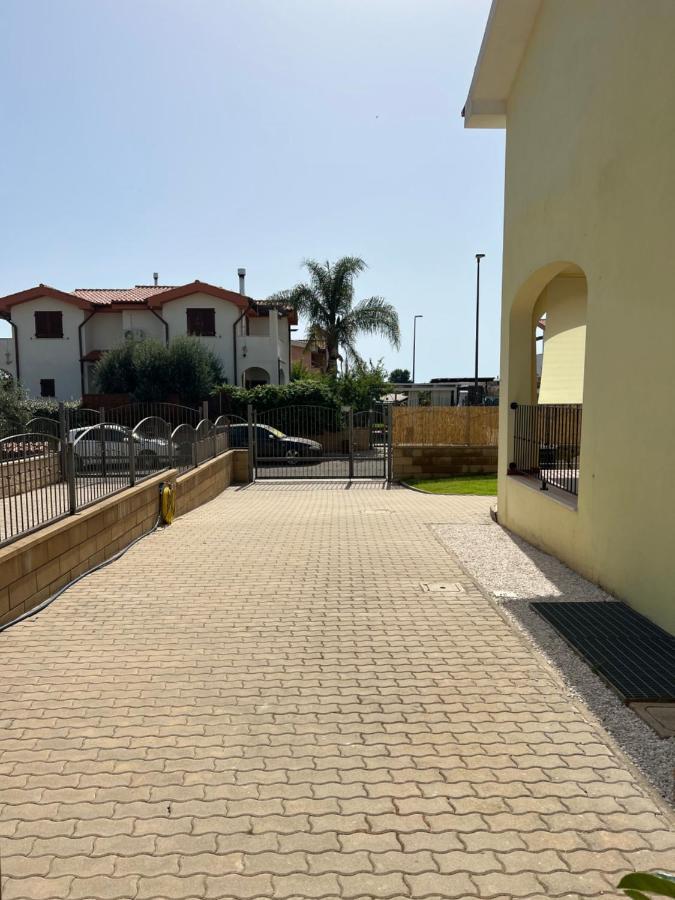 Casa Grecale Βίλα Girasole Εξωτερικό φωτογραφία